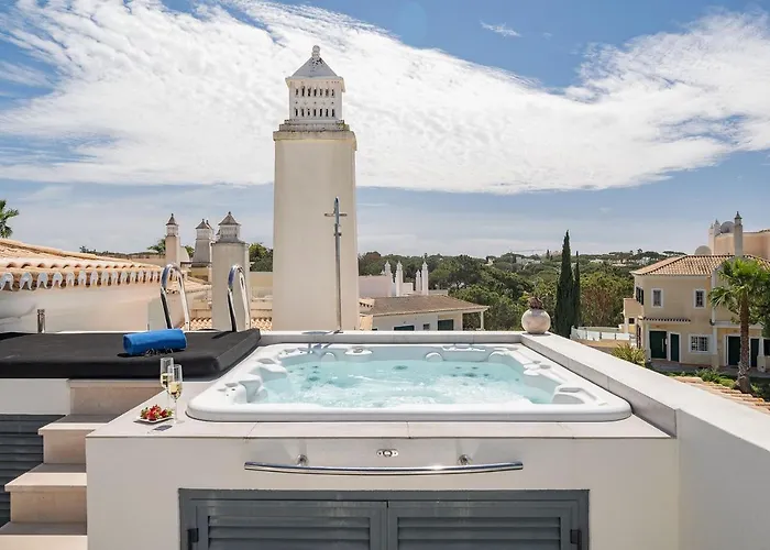 Casa Ch'i - Vale De Lobo Almancil